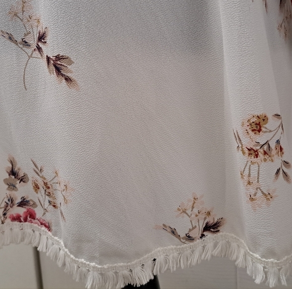 Floral Spring Slip Dress With A Bow Tie    Size M - Picture 5 of 8